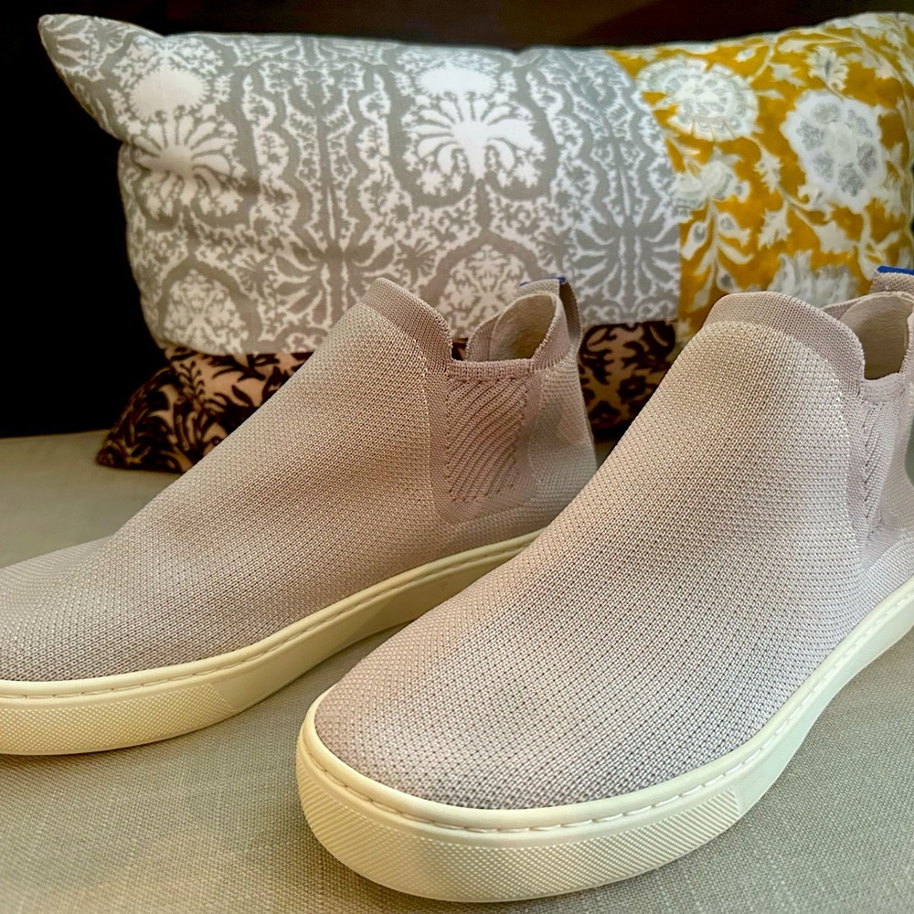 Rothy’s Chelsea boot
